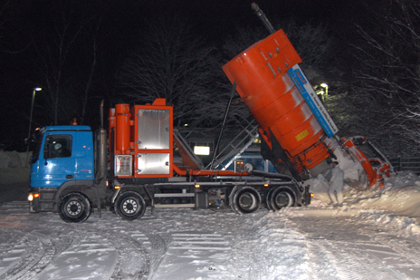 Vacuum snow removal